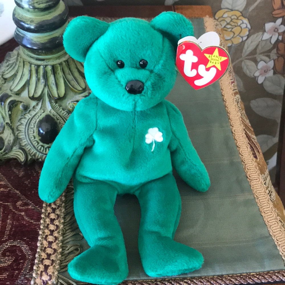 Ty “Erin” the bear Beanie Baby 1997